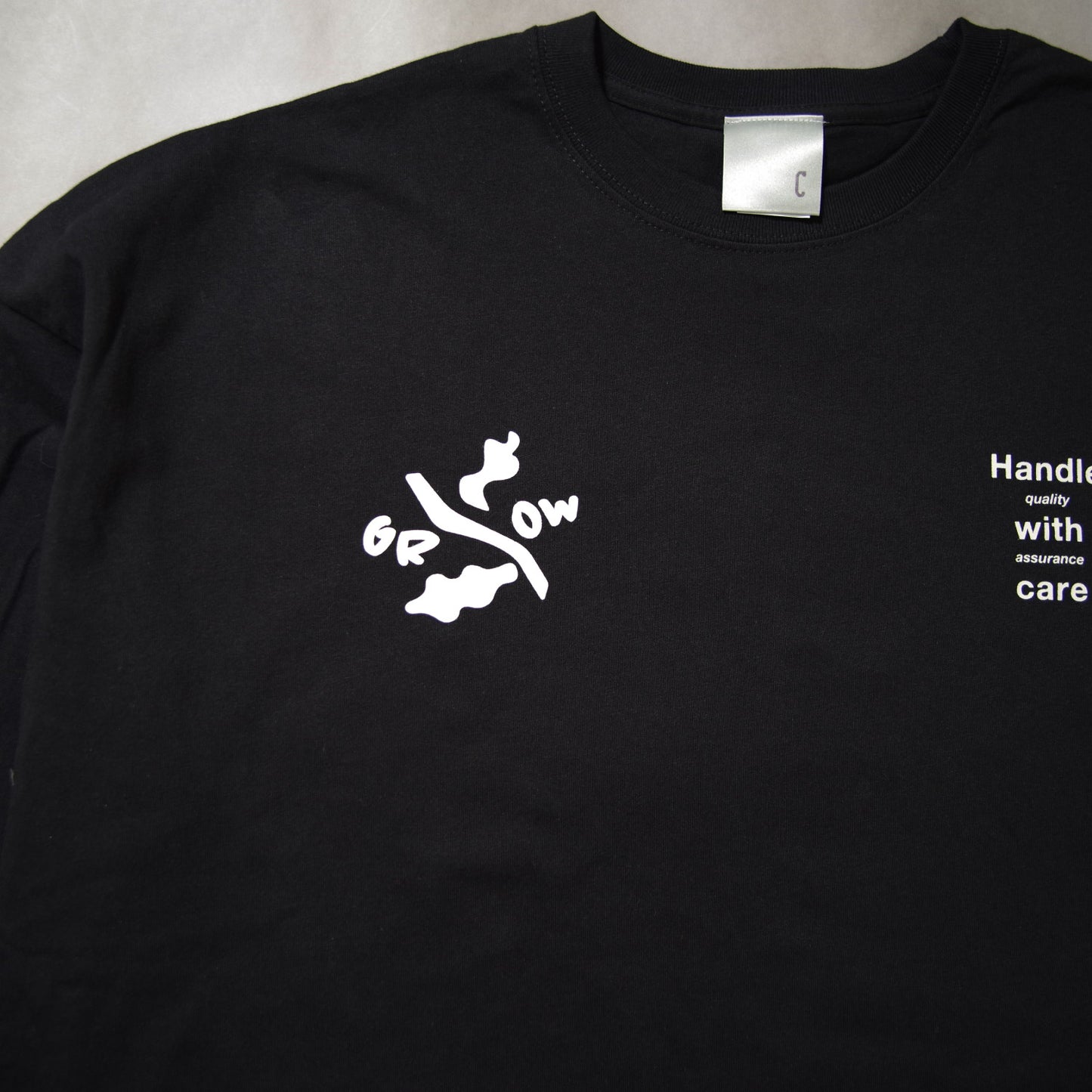 GROW THE EXOTIC PLANTS L/S TEE [BLACK]