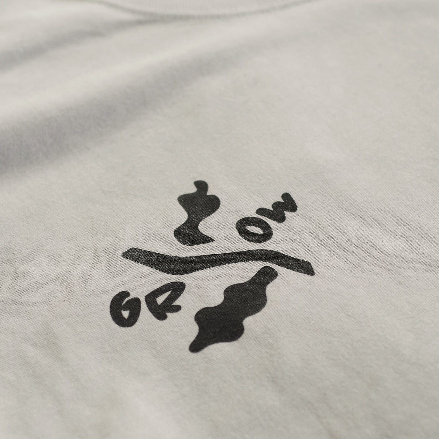 GROW THE EXOTIC PLANTS L/S TEE [LIGHT GREY]