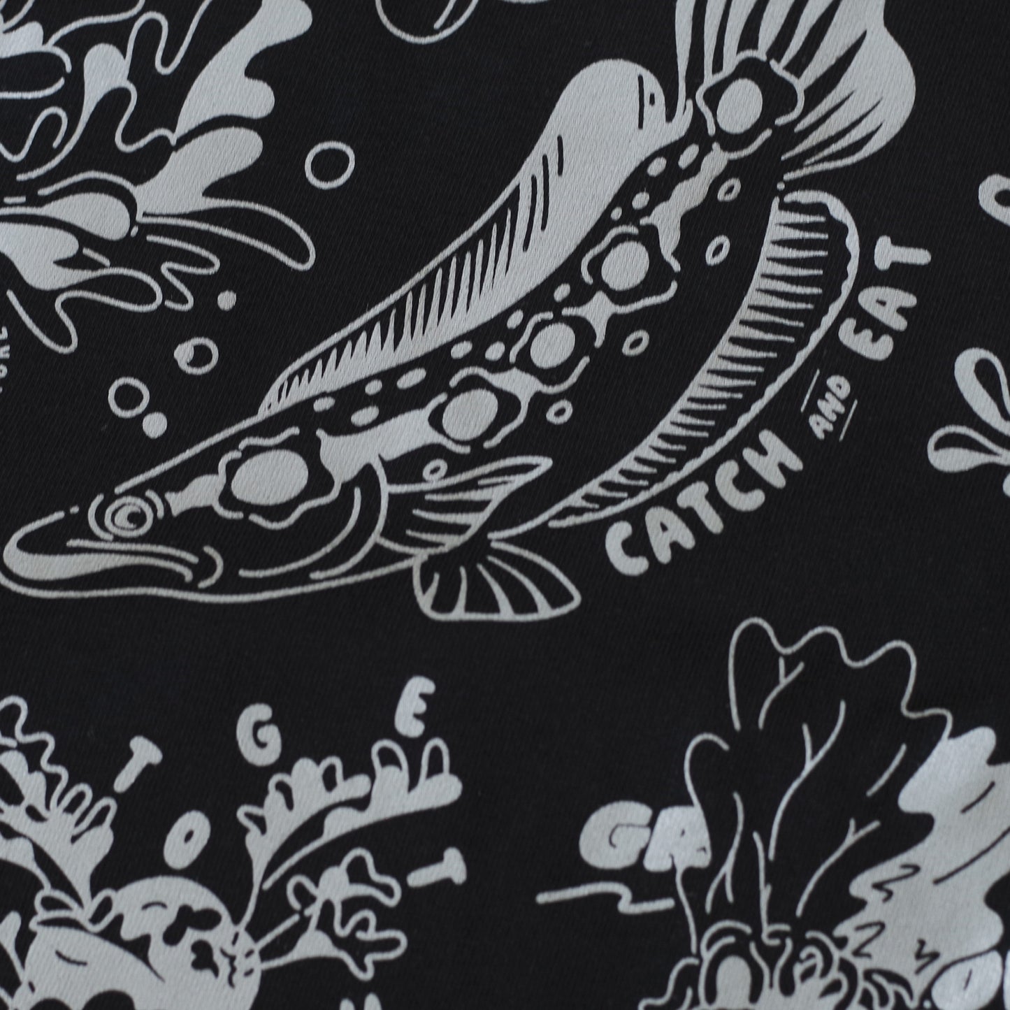 EXPLORING EXOTIC PLANTS 01  L/S TEE Palangka Raya [BLACK]