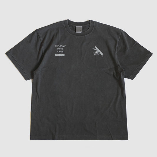 EXPLORING EXOTIC PLANTS 01 TEE Palangka Raya [FADEWASHED GREY]