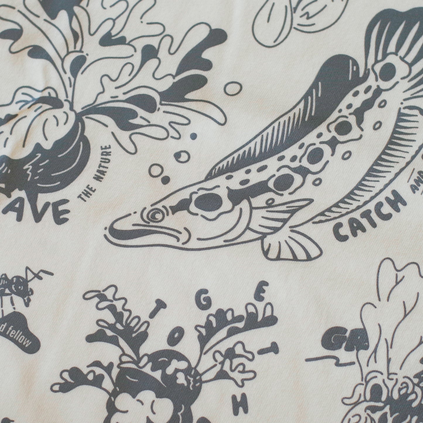 EXPLORING EXOTIC PLANTS 01 TEE Palangka Raya [FADEWASHED WHITE]